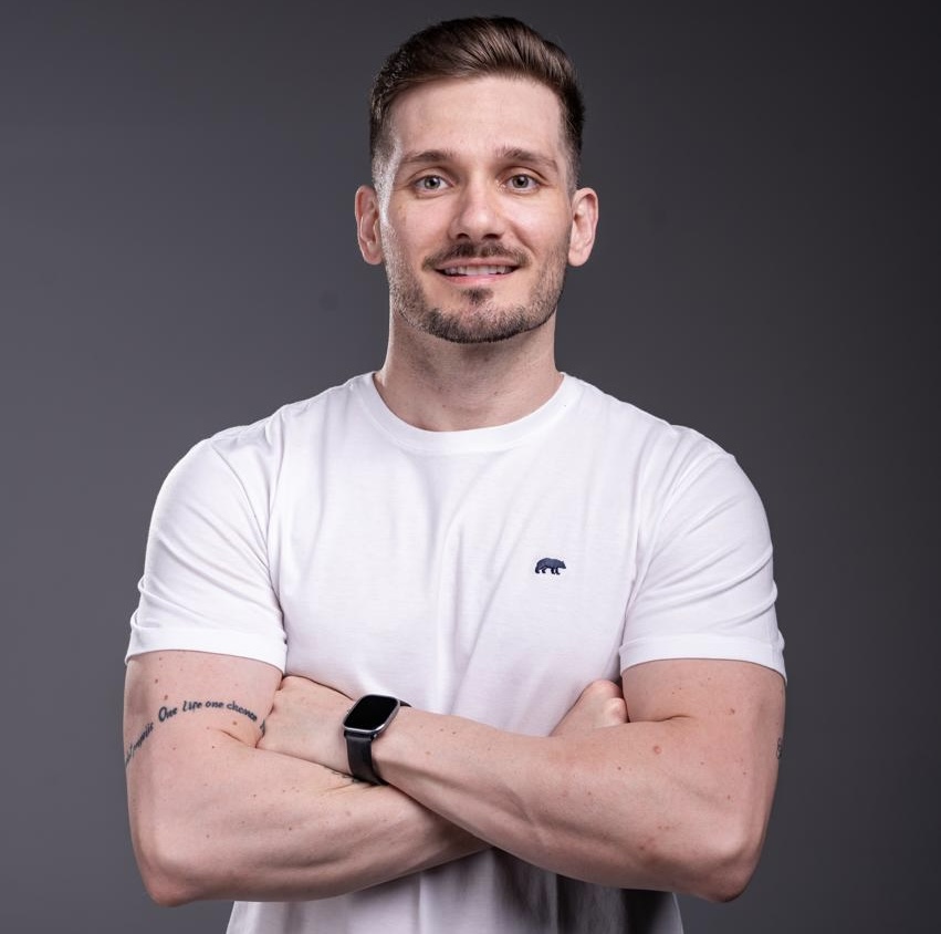 Nando Reinert, criador do Firmados na Rocha